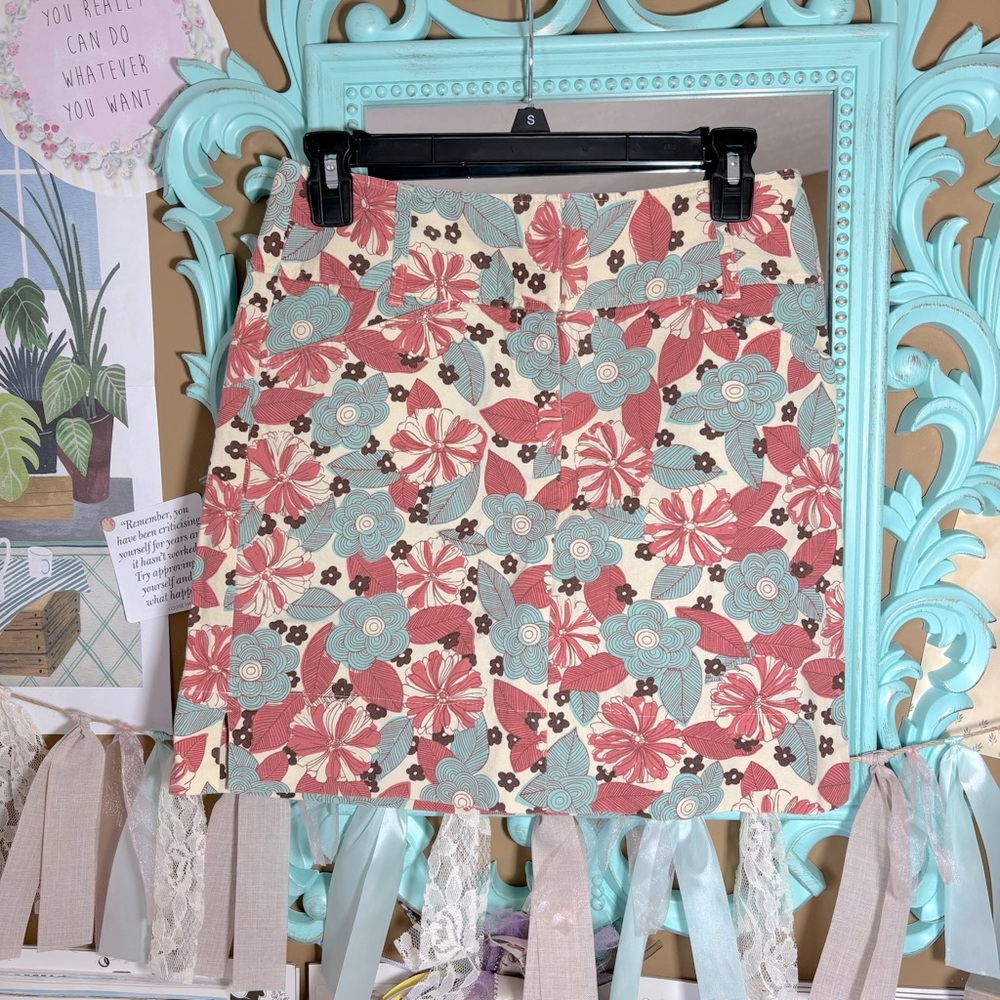 Ann Taylor Loft Floral Skirt Women’s Sz.2 Side Pockets Pink & Blue Spring Casual